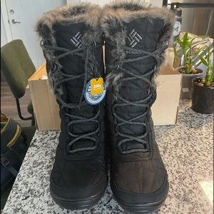 BRAND NEW* never worn Columbia winter boots